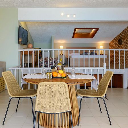 Agali 2 Superior Mezonet Front Of The Sea Apartment Akrogiali Exterior foto