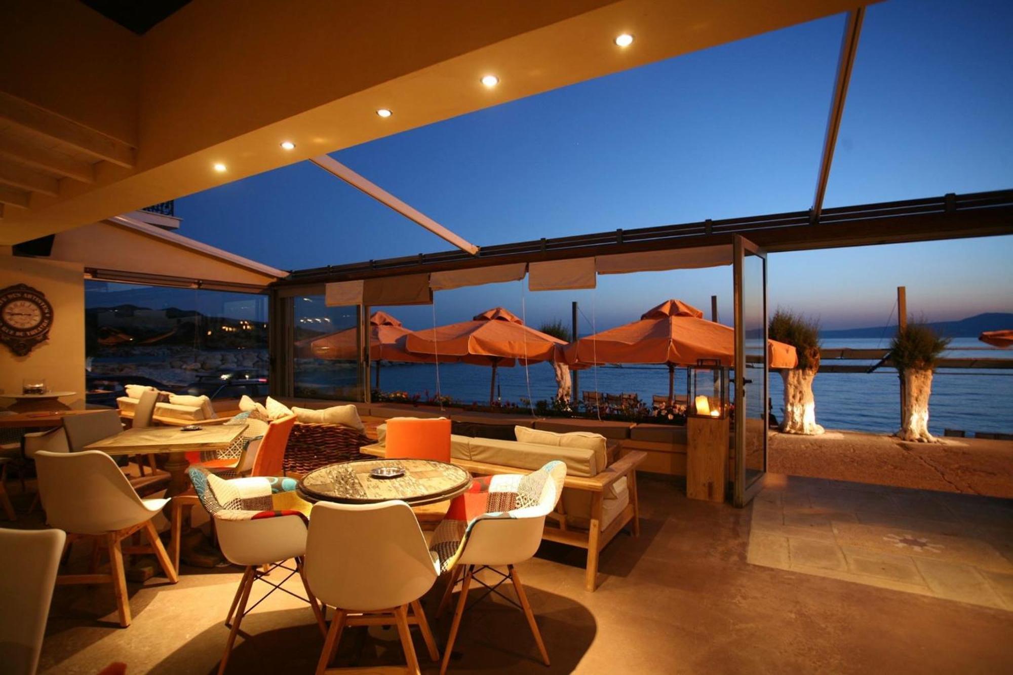 Agali 2 Superior Mezonet Front Of The Sea Apartment Akrogiali Exterior foto