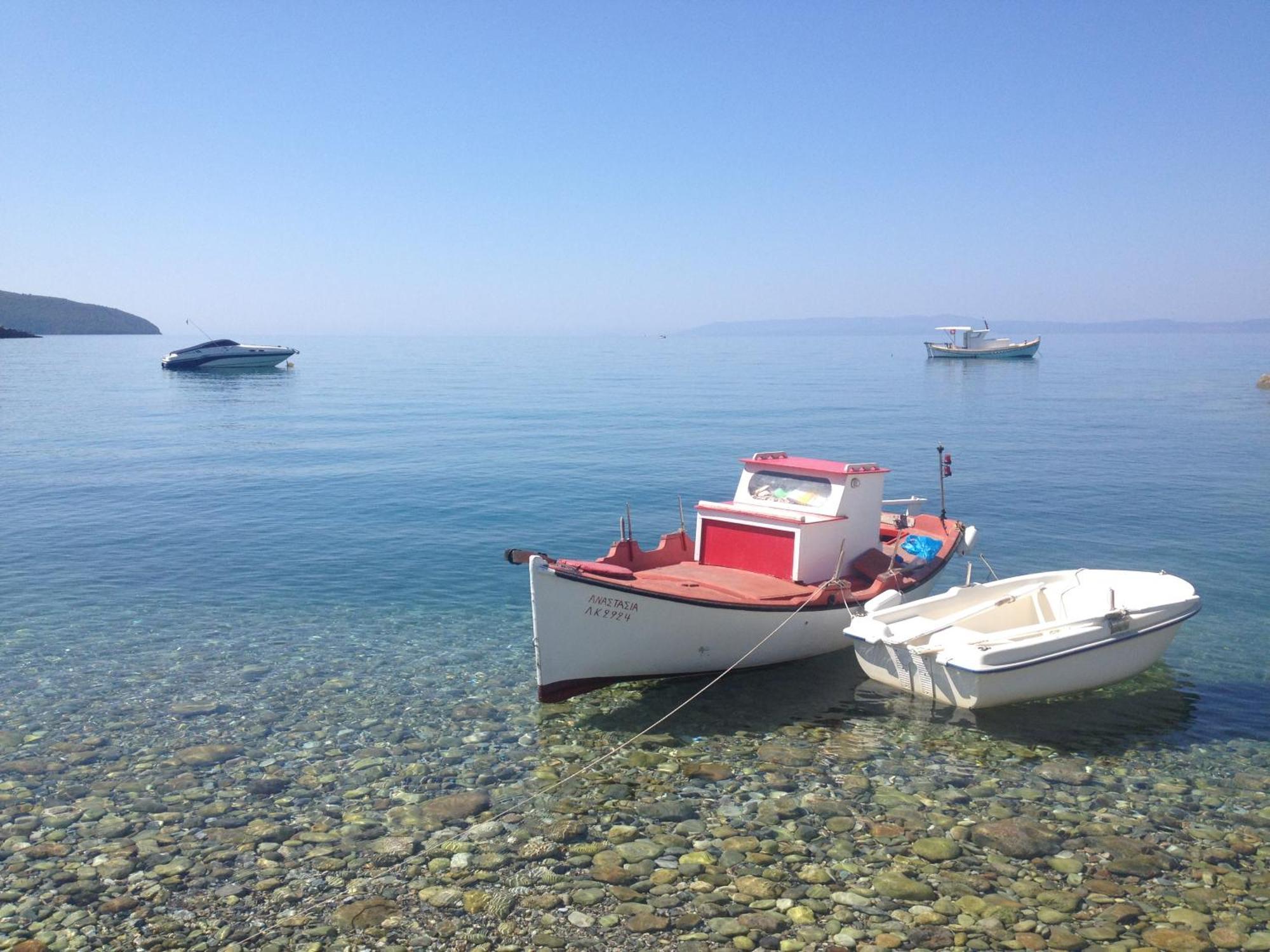 Agali 2 Superior Mezonet Front Of The Sea Apartment Akrogiali Exterior foto