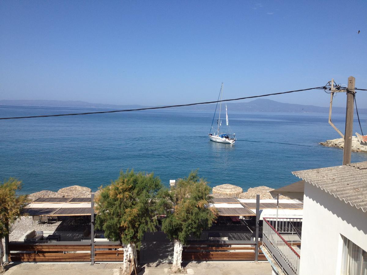Agali 2 Superior Mezonet Front Of The Sea Apartment Akrogiali Exterior foto